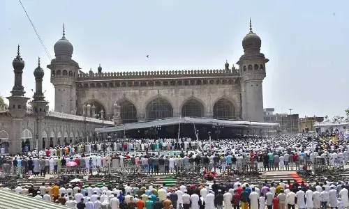 Muslims gather in large numbers for last Friday prayers of Ramzan