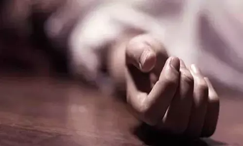 Woman attempts suicide in Khammam