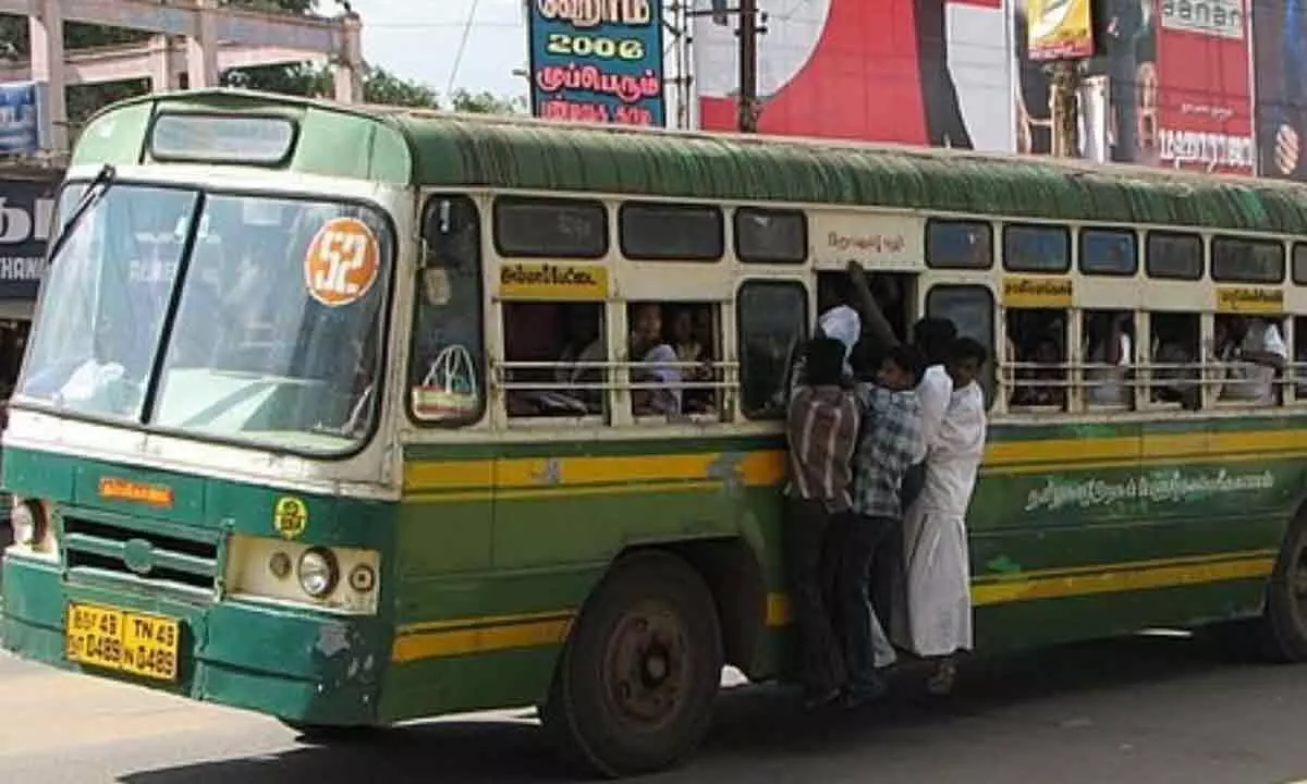 TNSTC Crew Saved 69-Year-Old Man By Admitting To A Government Hospital