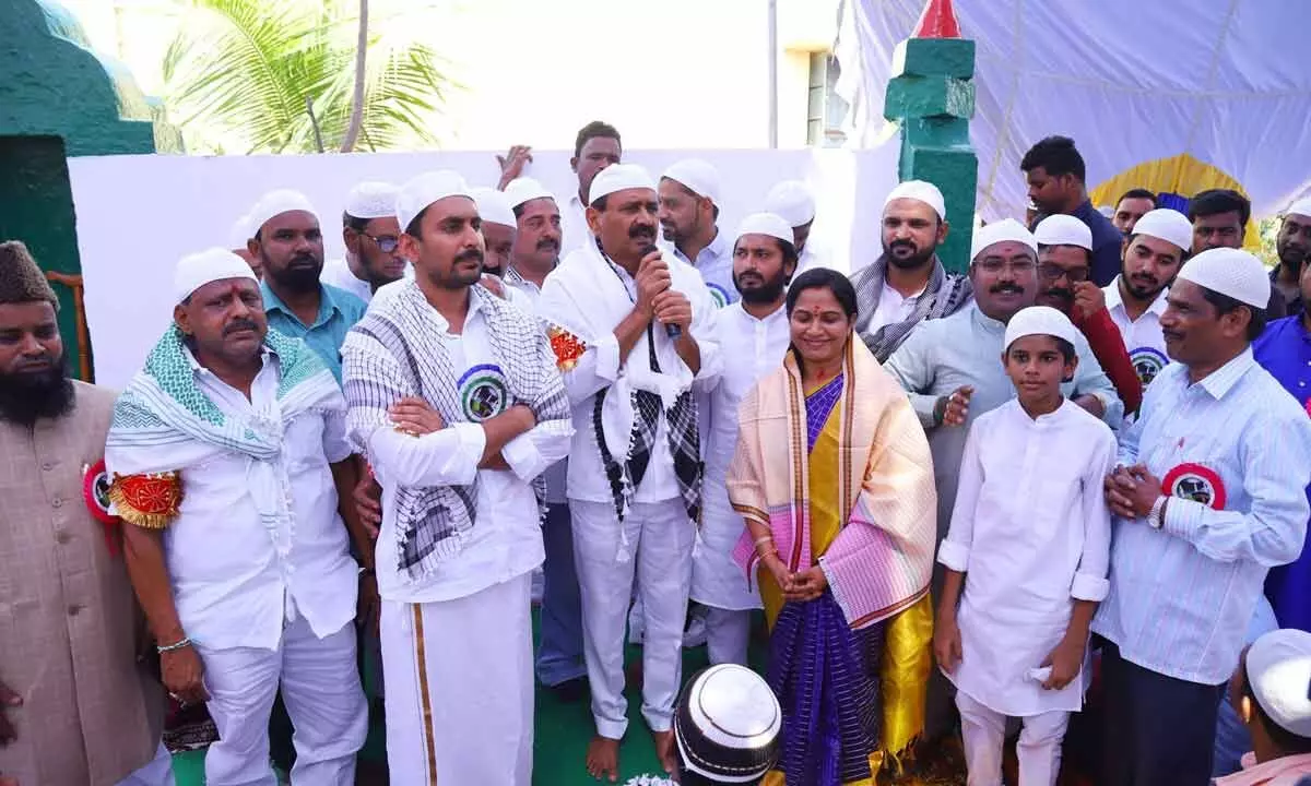 MLA B Karunkar Reddy addressing the Muslims on the occasion of Ramzan festival in Tirupati on Tuesday. Mayor Dr R Sirisha, Deputy Mayors Mudra Narayana and Abhinary Reddy are also seen