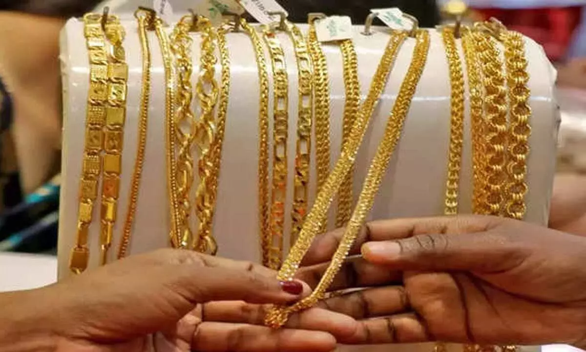 Gold Rates Today In Hyderabad Bangalore Kerala Visakhapatnam Surges 