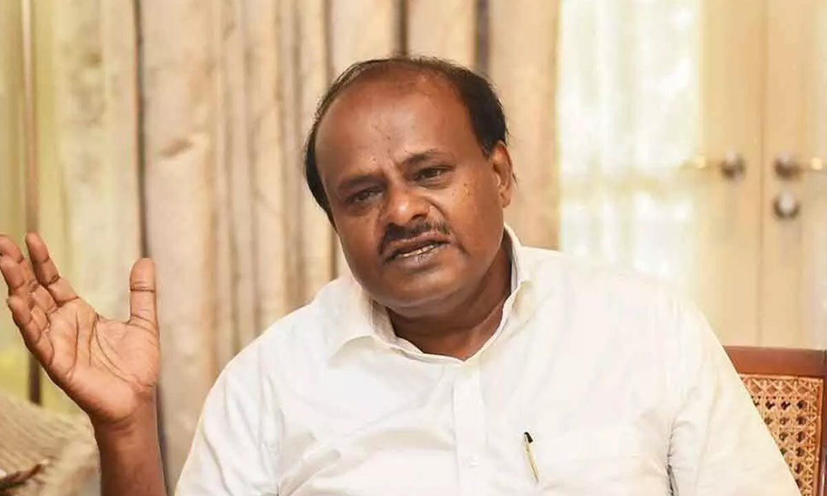 HD Kumaraswamy Warns Of Agitation If Dilapidated Govt School Buildings ...