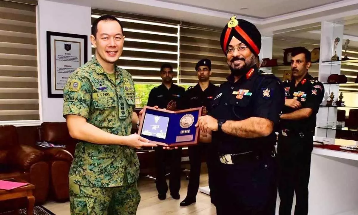 Singapore Armed Forces team visits MCEME