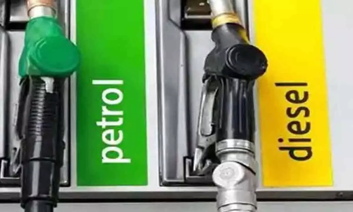 Petrol and diesel prices today in Hyderabad, Delhi, Chennai, Mumbai - 08 May 2022