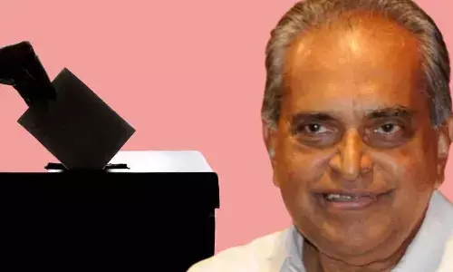 Retired Chief Secretary of TN and State convenor of AAP  PC Cyriac