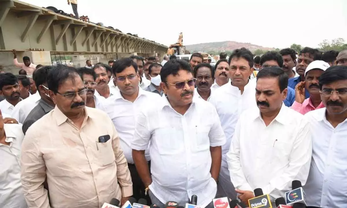 Minister for water resources Ambati Rambabu addressing the media at Sangam in Nellore district on Monday