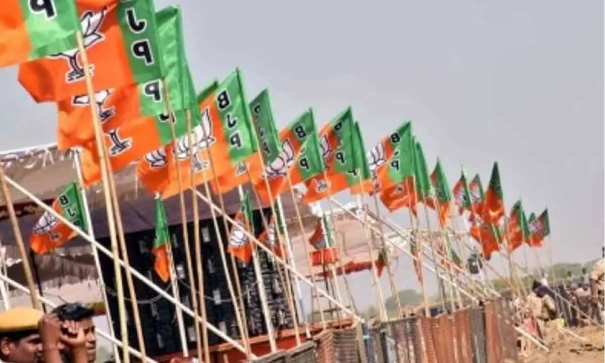 BJP loyalists upset over decision to welcome leaders from other parties