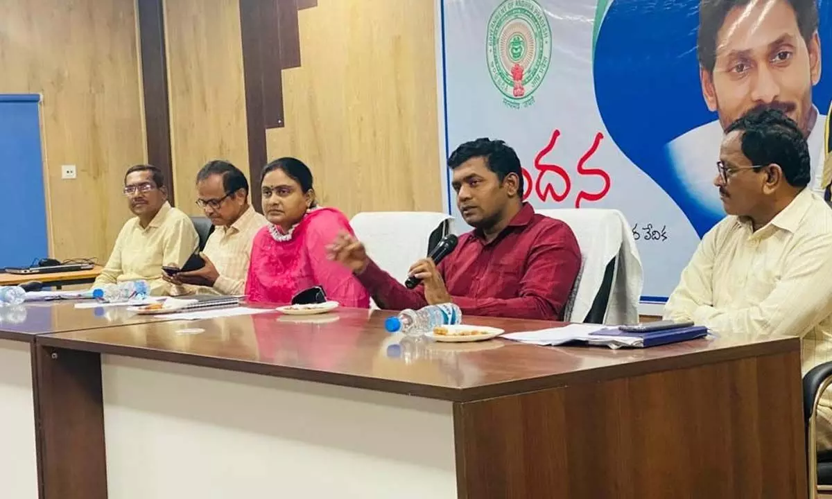 Joint Collector Ch Sridhar addressing a meeting with Millers Association representatives at the Collectorate in Rajamahendravaram on Tuesday