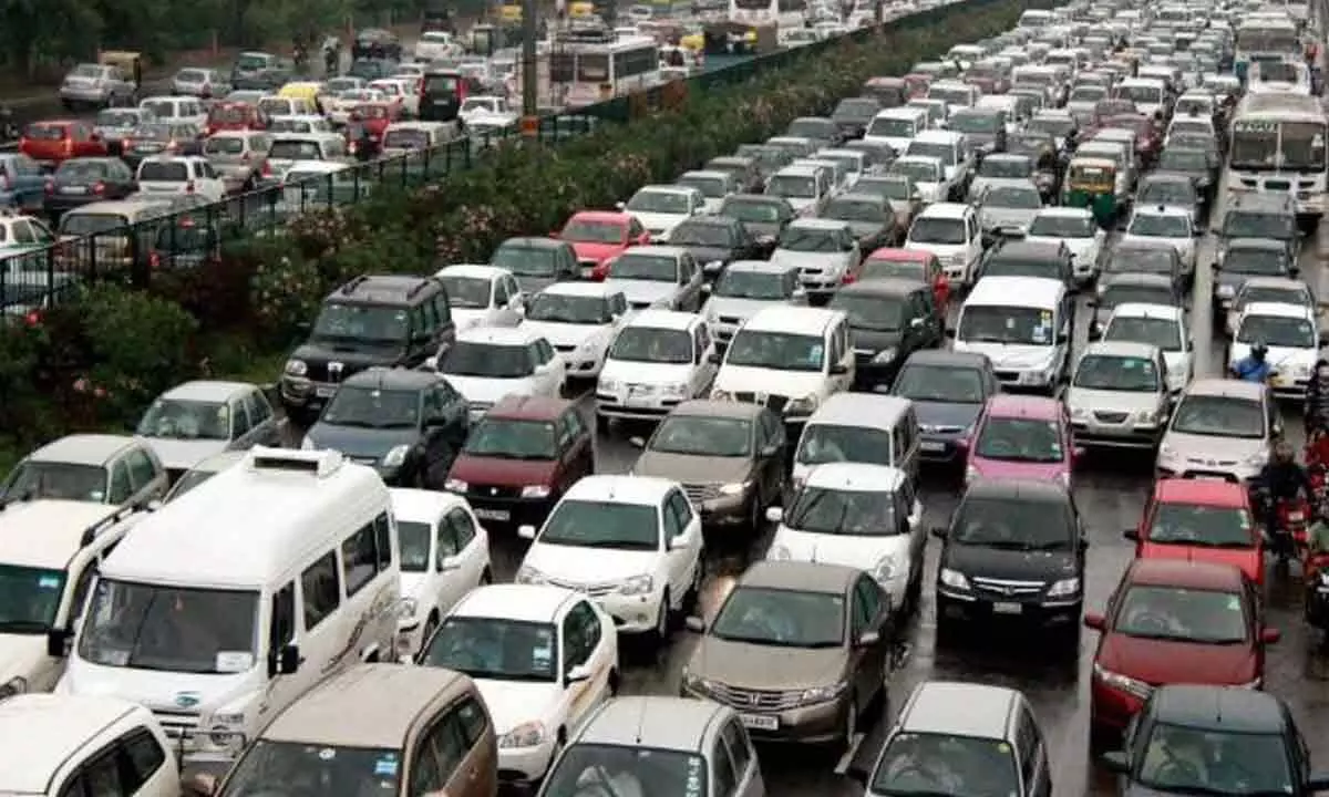 Hike in Green Tax for vehicle renewal burdens common man