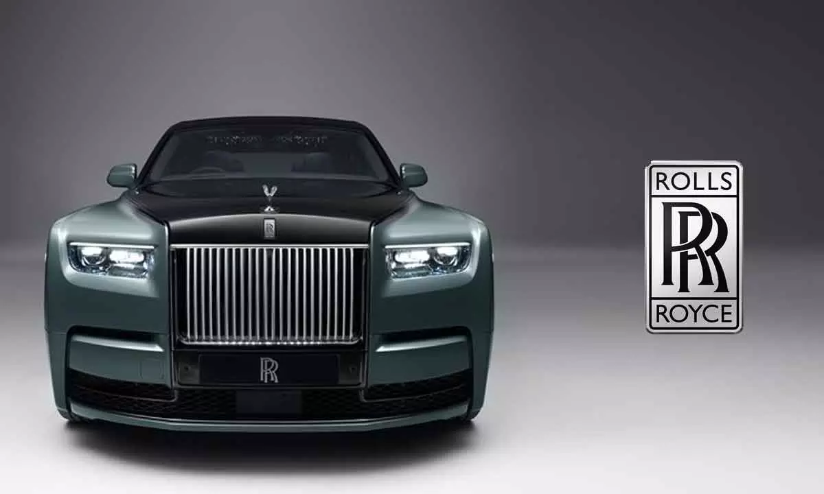 Rolls-Royce Spectre - Car Body Design
