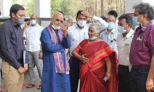 Former TTD EO KS Jawahar Reddy discussing with SVIMS Director Dr B Vengamma on development initiatives during a visit to the hospital (File photo)