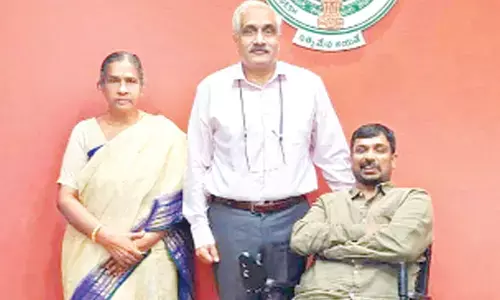 Sudheekhan Foundation chairperson Chigurupati Vimala with Chief Secretary Sameer Sharma at the Secretariat in Velagapudi on Tuesday