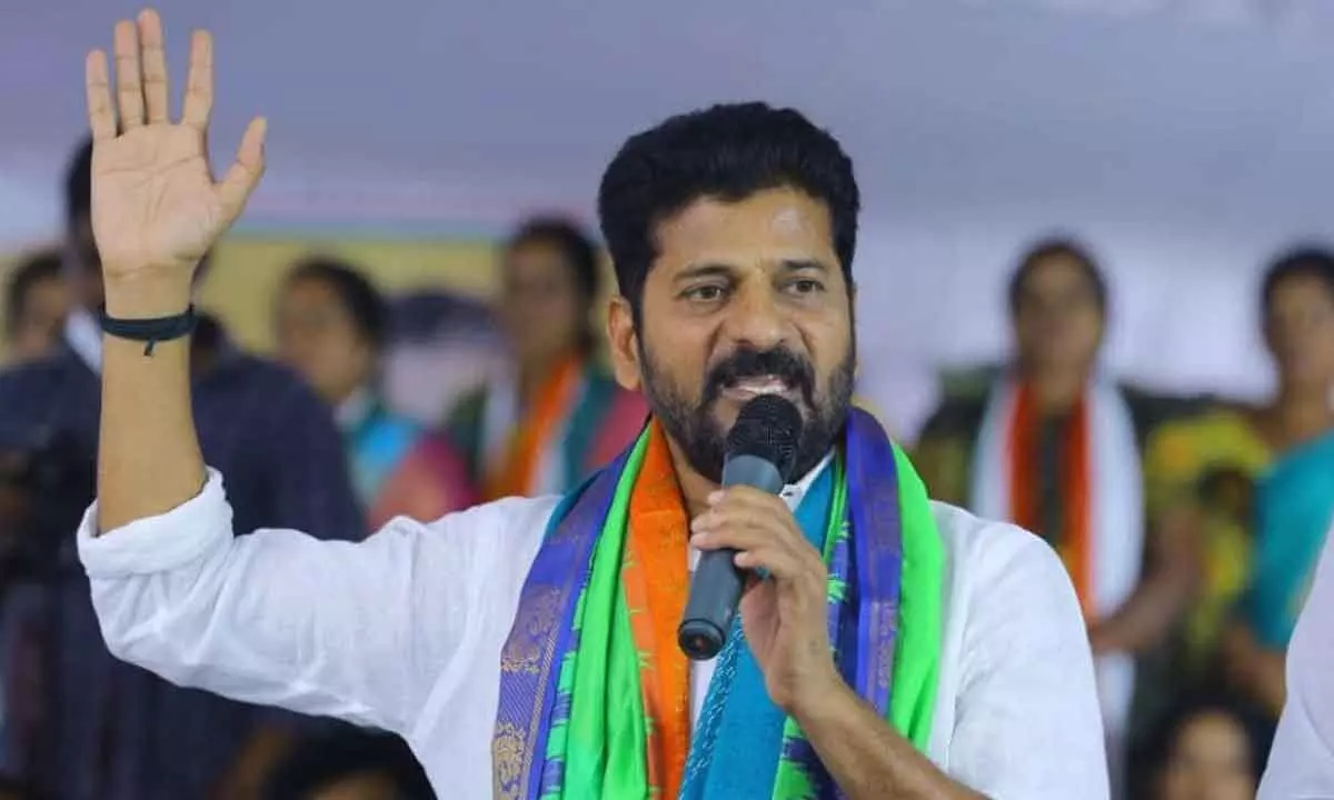 Revanth Reddy seeks NRIs' support for Congress party