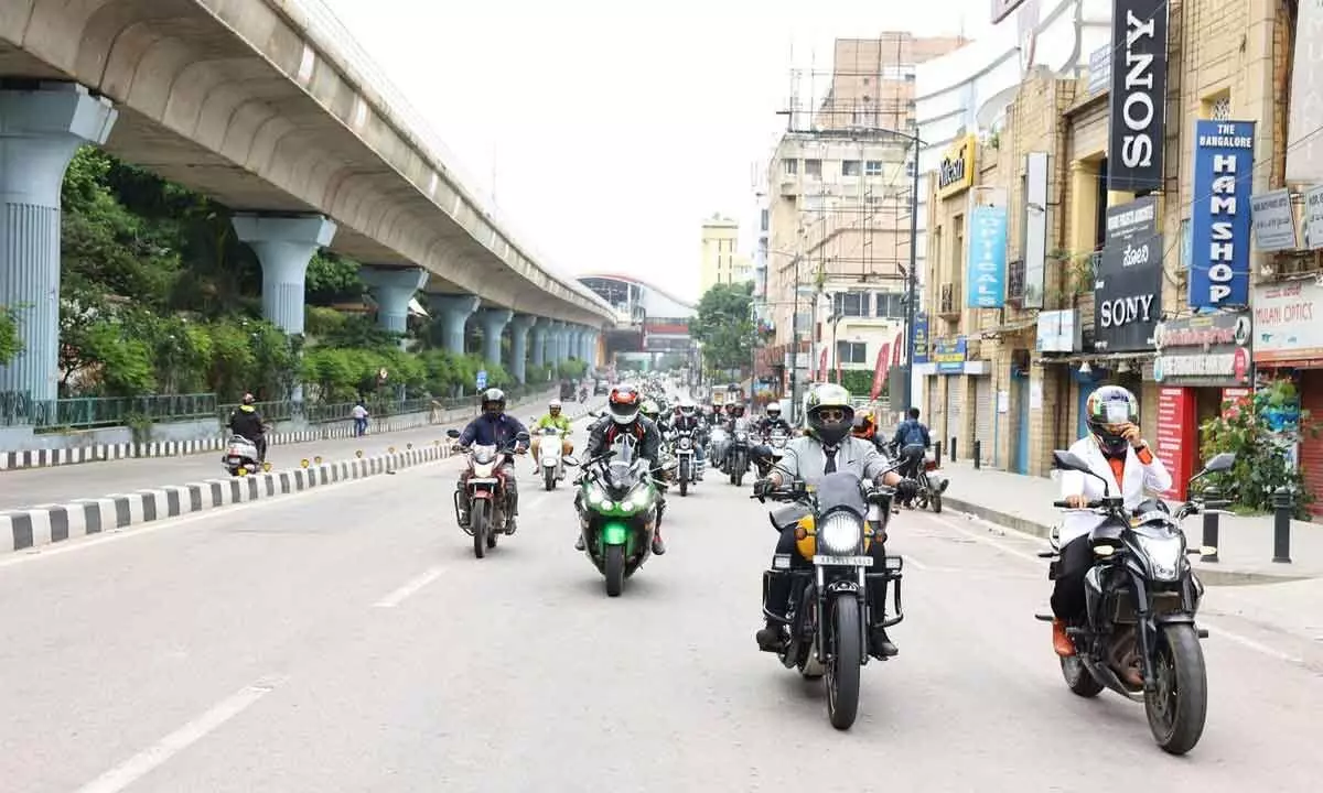 Bengaluru: City hospital organises bike rally to promote mens health