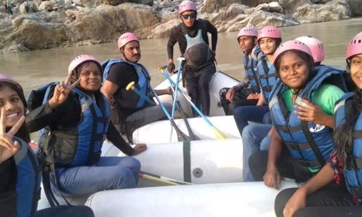Karimnagar students have thrilling adventure of hills & jungles in  Uttarakhand