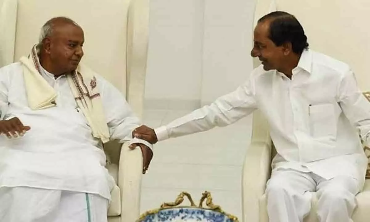 CM KCR to skip meeting PM