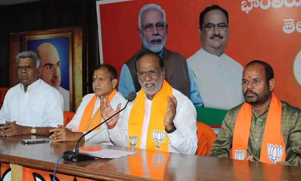 KCR will pay heavy price for adamant attitude: BJP