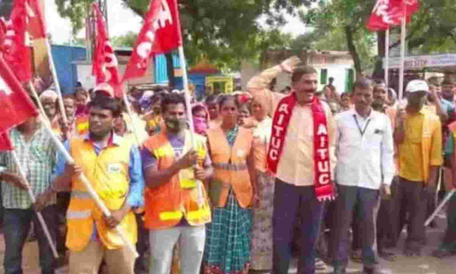 GHMC sanitation workers protest over cut in salaries