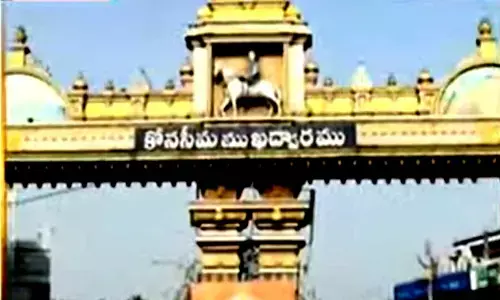 Tension prevailed at Ravulapalem