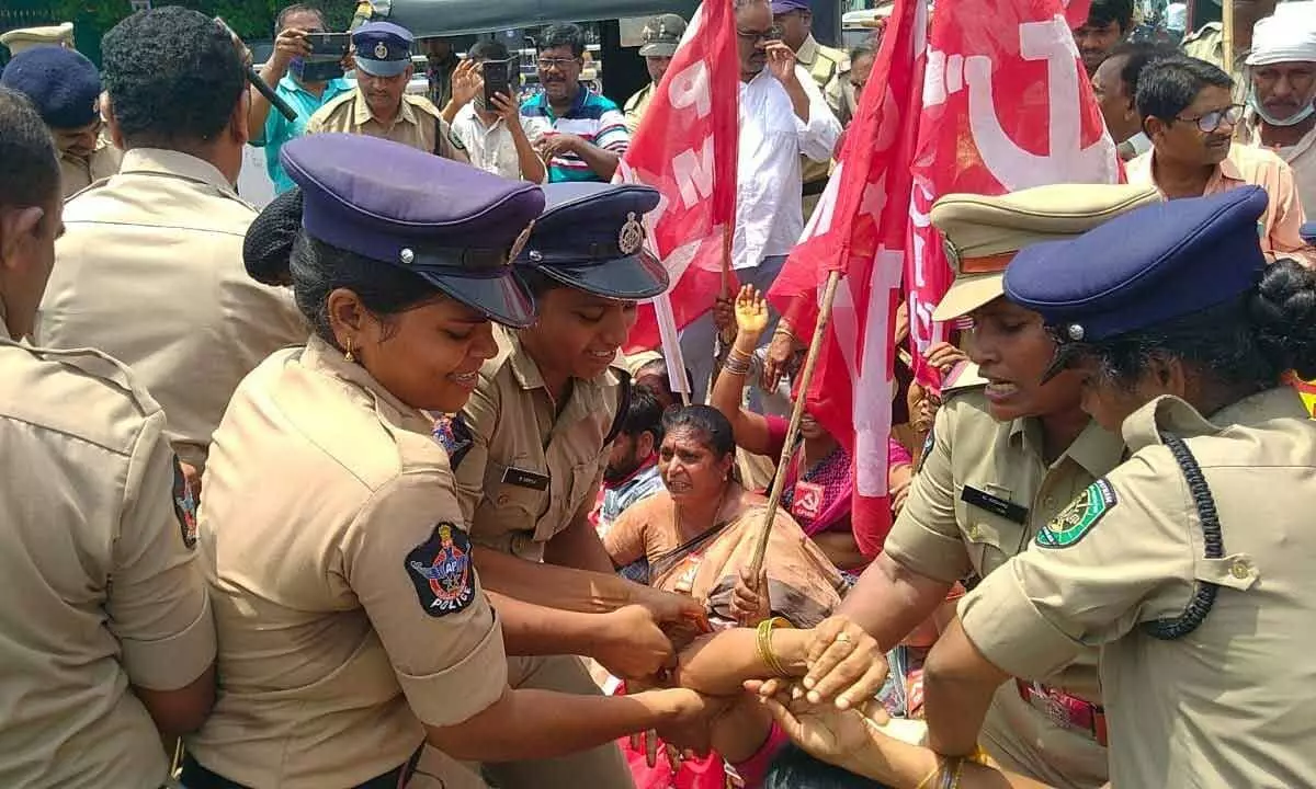 Police bundling up the protesters in Visakhapatnam on Thursday