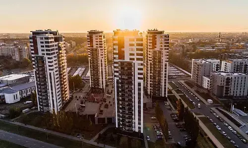 Hyd realty goes bullish on land acquisitions