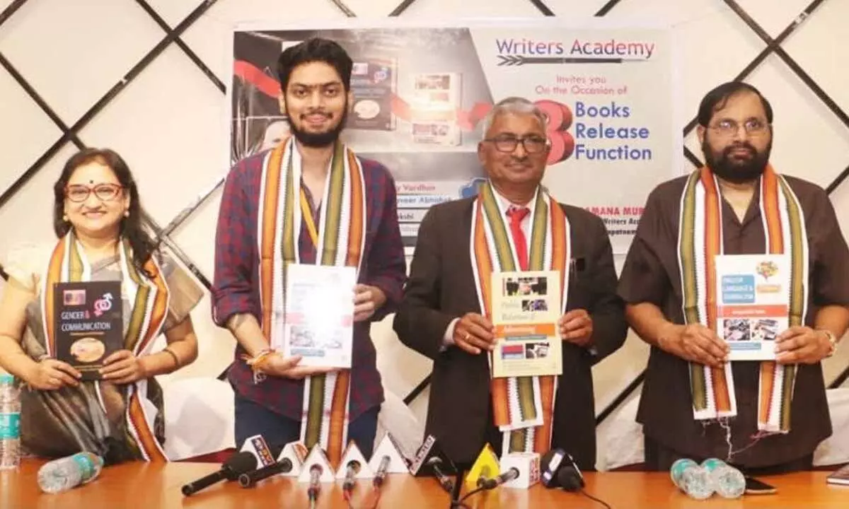 Writers Academy founder VV Ramana Murthy, among others unveiling the books at Visakhapatnam Public Library in Visakhapatnam on Saturday