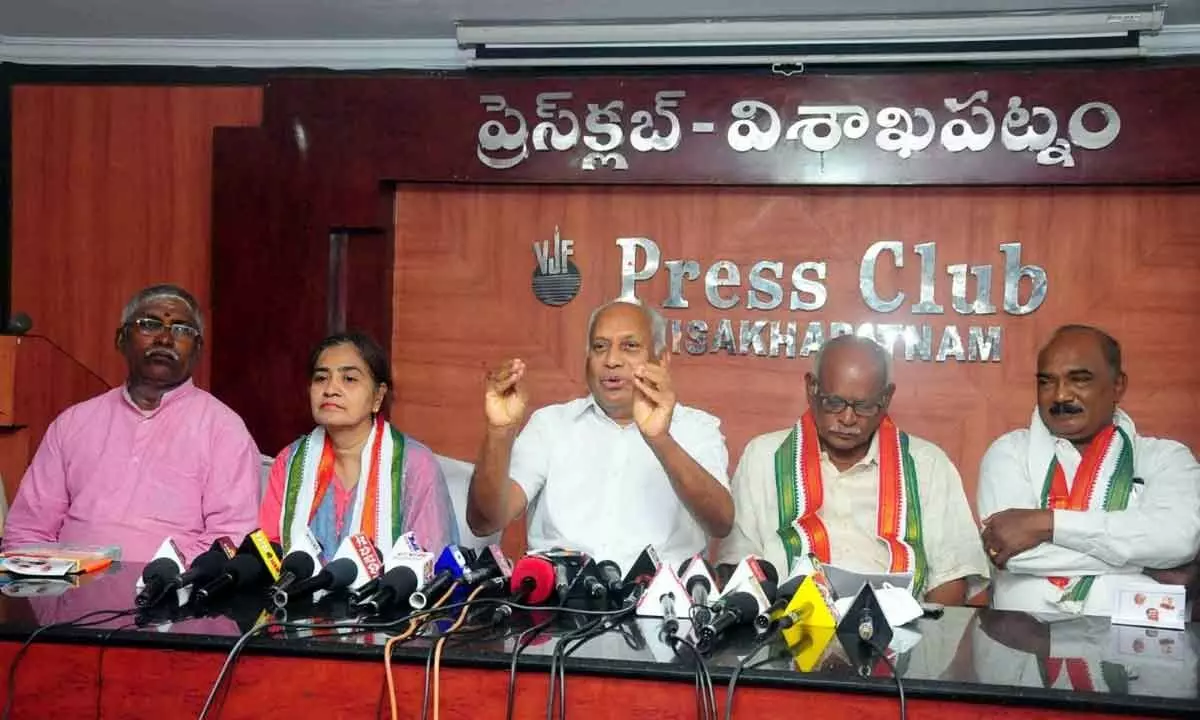 Former Union Minister and Congress party leader Chinta Mohan speaking at a media conference held in Visakhapatnam on Monday