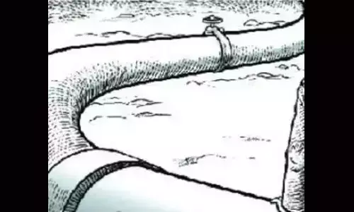 Huge pipeline reaches Rajayapeta coast in Anakapalli, belongs to Union Ministry of defence