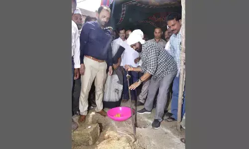 Palamuru Tank Bund will be modeled on lines of Hyderabads: Srinivas Goud