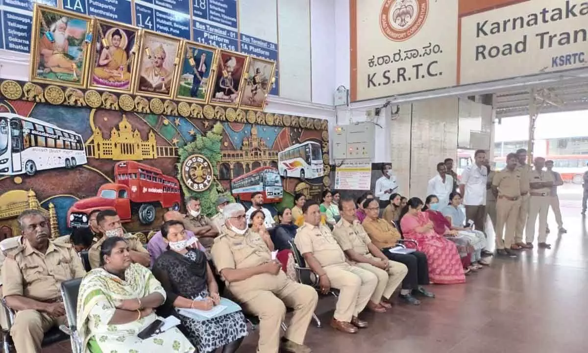 KSRTC joins hands with WHO to create awareness on tobacco