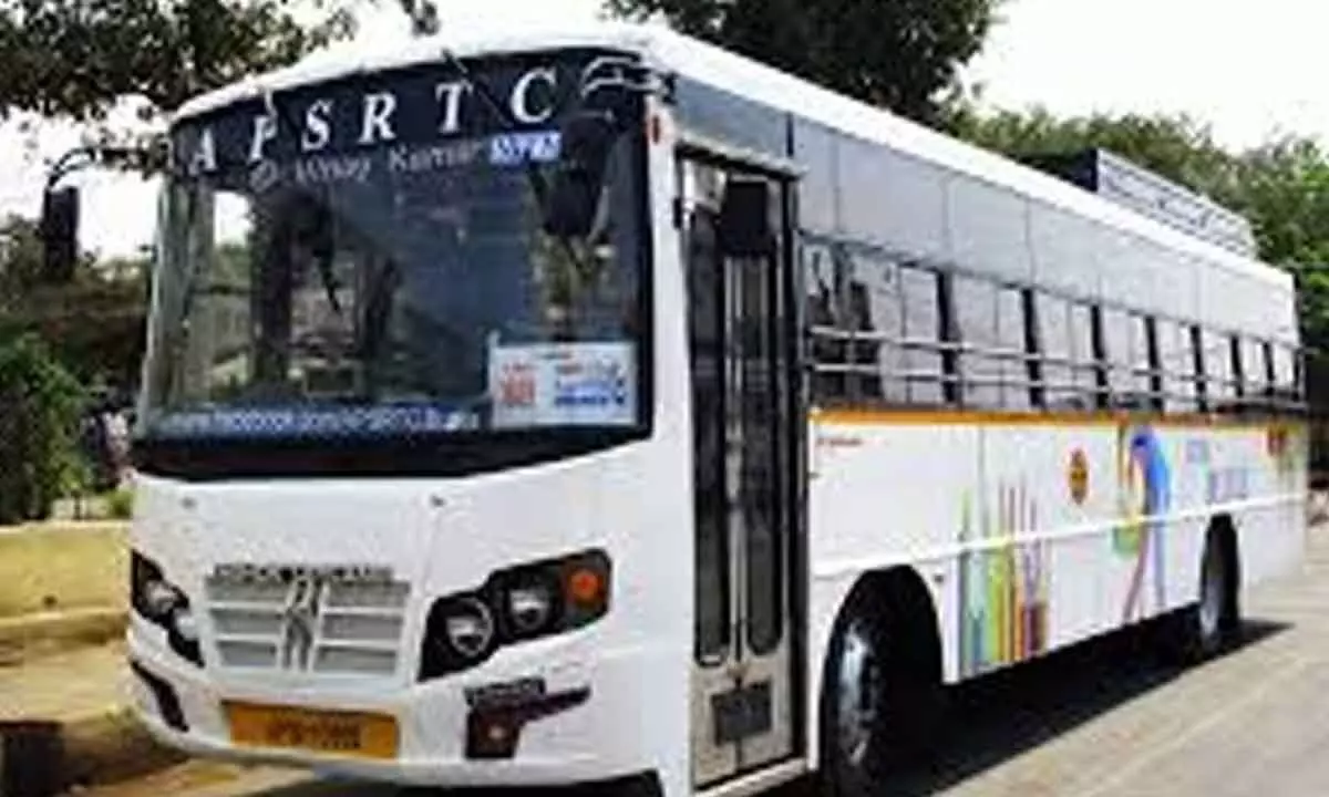 As AP sizzles, travellers opt for AC buses of RTC