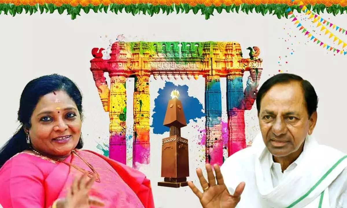 Governor Tamilisai, CM KCR extend TS Formation Day greetings