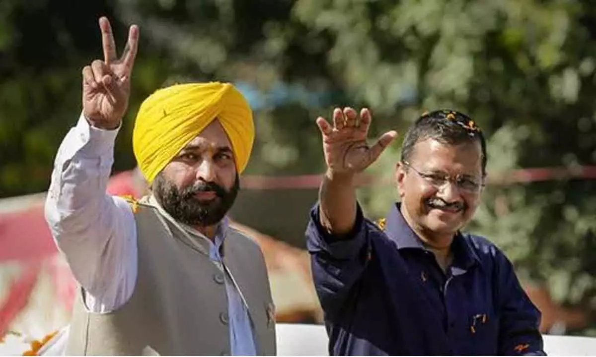 Punjab CM Mann meets Arvind Kejriwal in Delhi