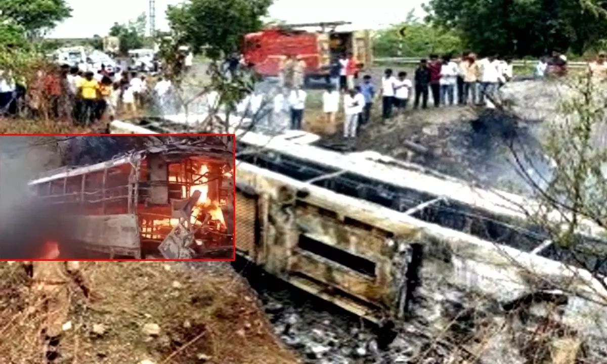 Four burnt alive as Hyderabad-bound bus catches fire in Karnataka