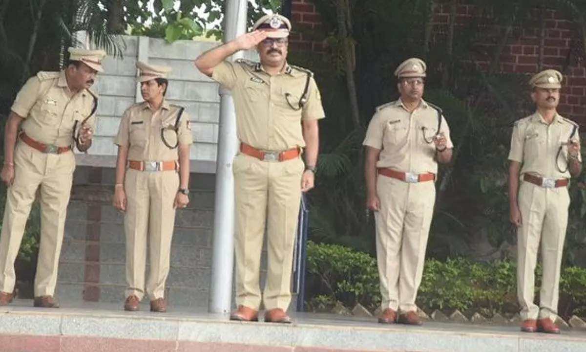 Mysuru CP holds briefing for city cops on security for PM’s visit