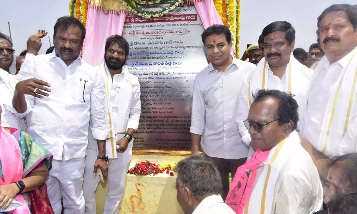 IT Minister KT Rama Rao laying foundation stone for various development works in Devarkadra on Saturday