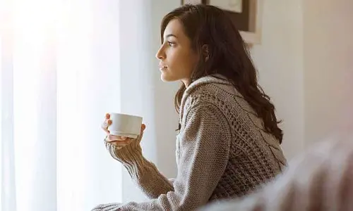 Soothing teas to deal with painful menstrual cramps