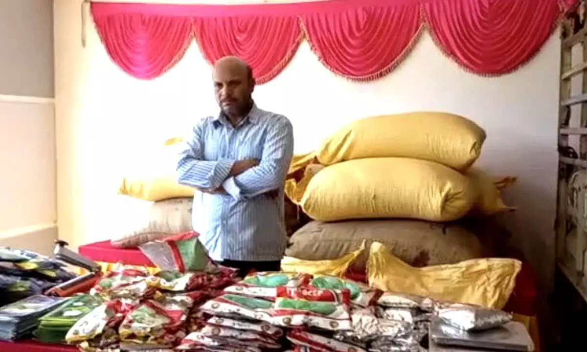 Spurious cotton seeds worth Rs 20 lakh seized, 1 held