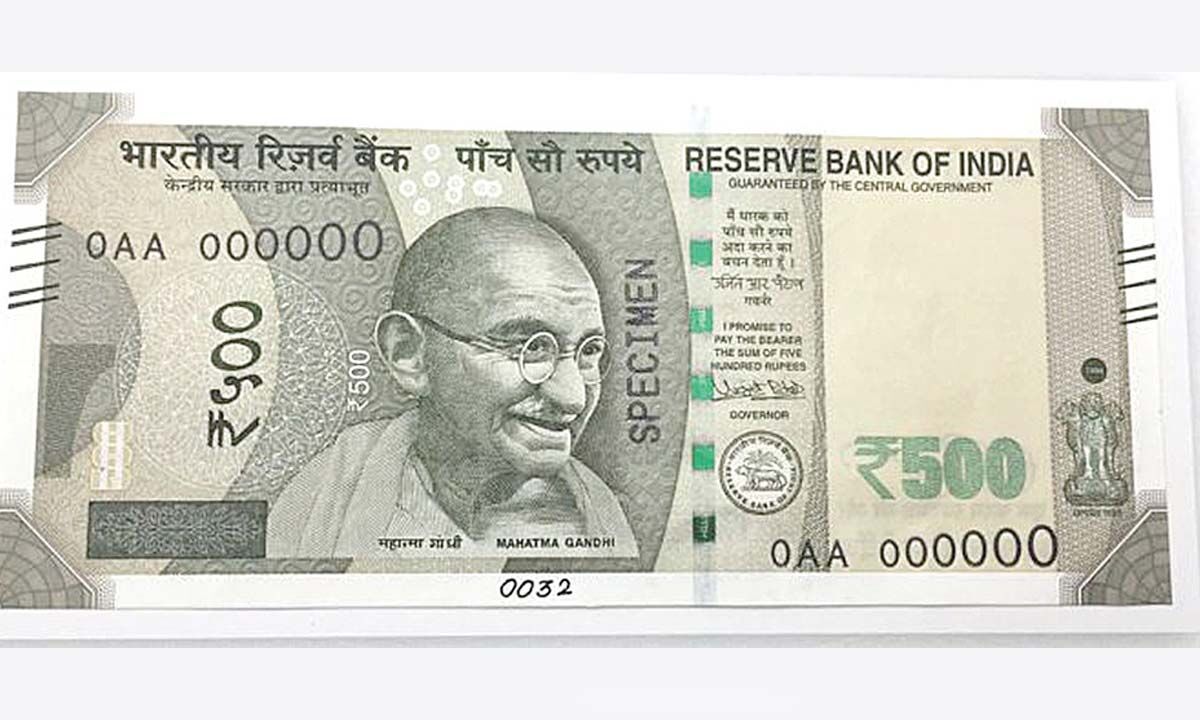 'Gandhi notes' to stay: RBI