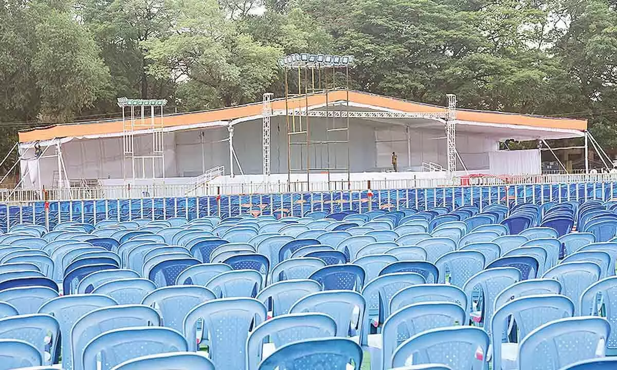 Arrangements for BJP president JP Naddas ‘Godavari Garjana’ meeting at Arts College Grounds in Rajamahendravaram