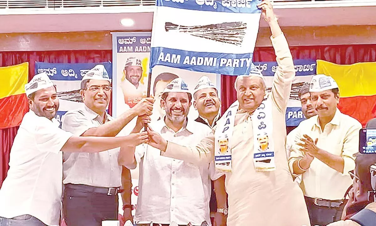 Chandru joins AAP, says honest are untouchables in all parties