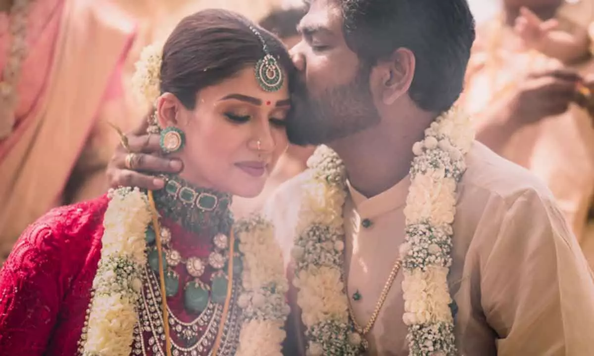 Vignesh Shivan Showered Love On His Dear Wife Nayanthara Sharing The Official Wedding Pic