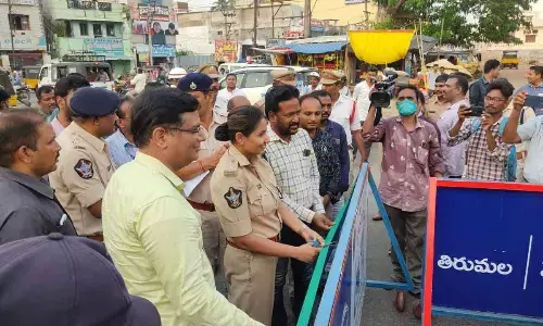 SP flags off awareness rally on helmet usage