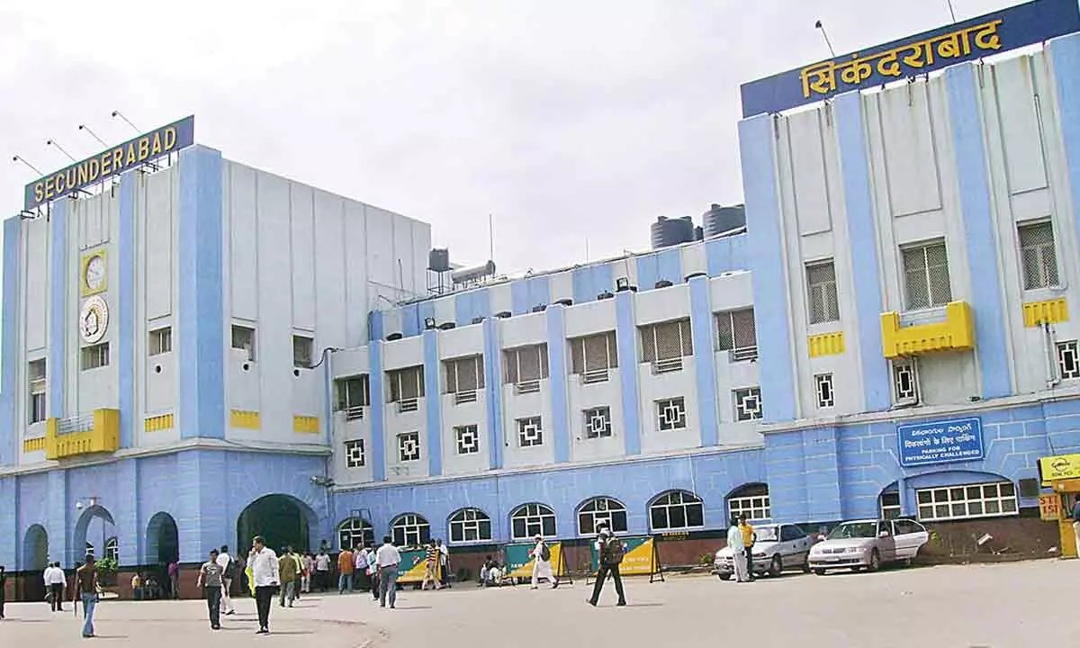 Secbad rly station to turn world-class