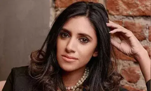 Cops question friends in Prathyusha suicide case