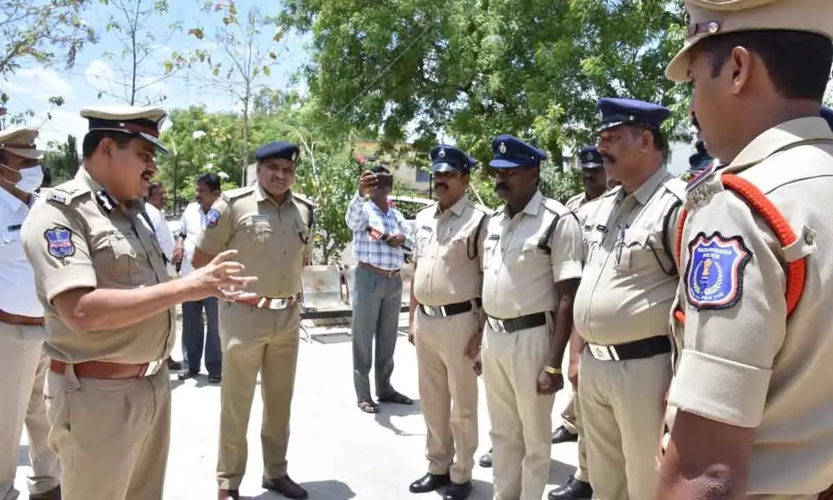 CP Bhagwath visits Gundala police station