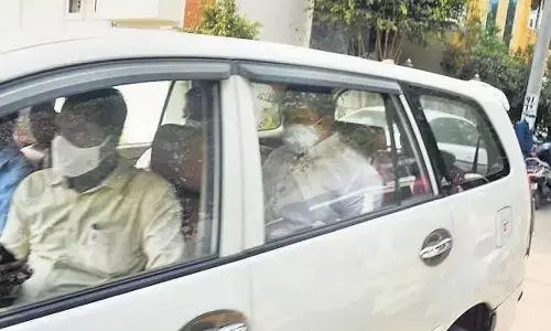 TDP condemns the attack on Dhulipalla Narendras car in Guntur