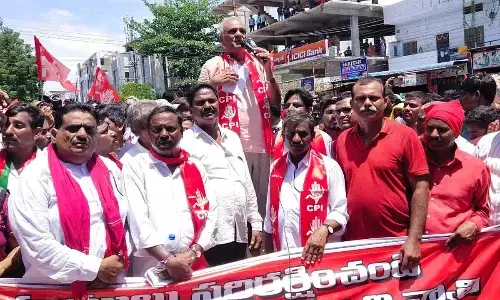 KCR urged to protect the self-respect of the poor