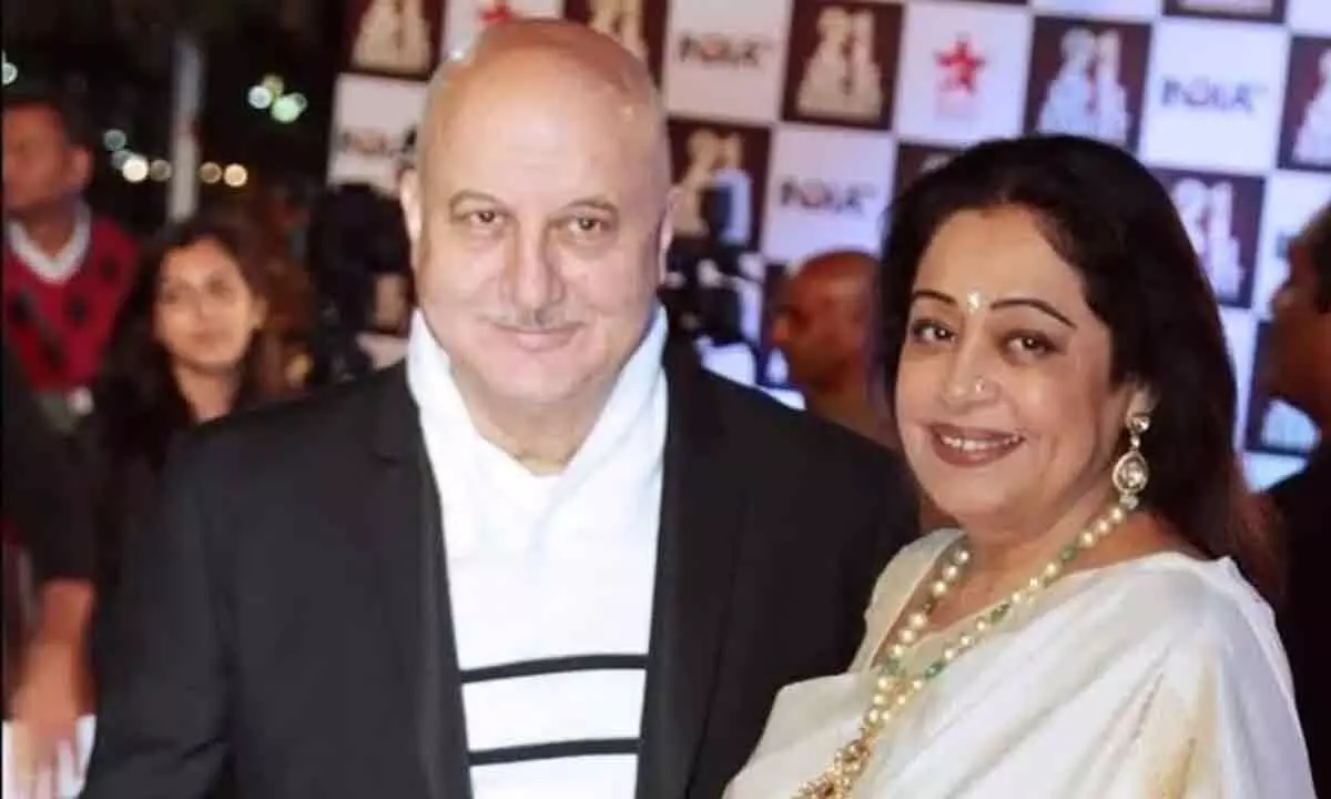 Anupam And Sikander Showers Birthday Love On Bollywoods Ace Actress Kirron Kher