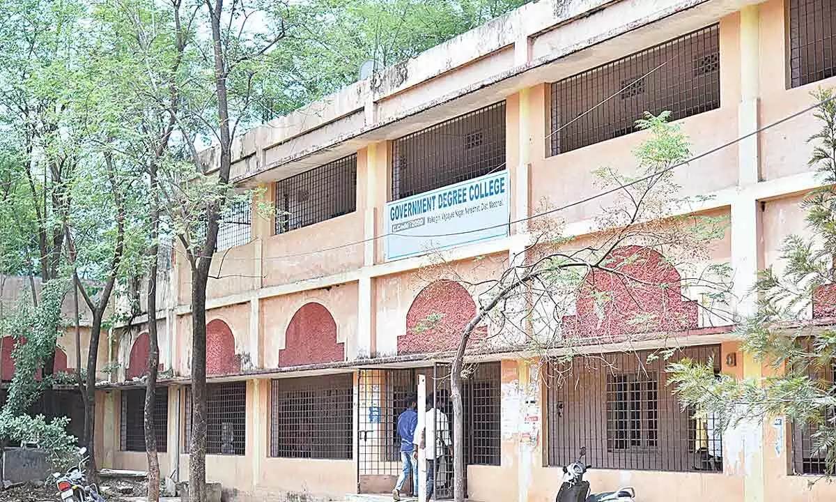 Most govt degree colleges in city struggling with poor facilities